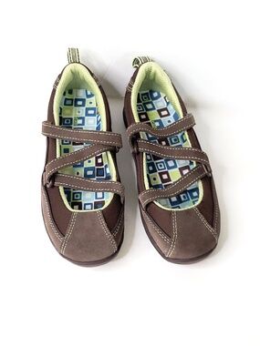 LL Bean Girls Suede Mary Jane Shoes